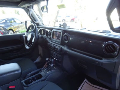 2022 Jeep Gladiator Altitude