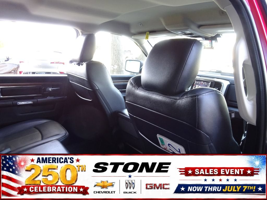 2019 RAM 1500 Classic Laramie Crew Cab 4x2 5'7" Box