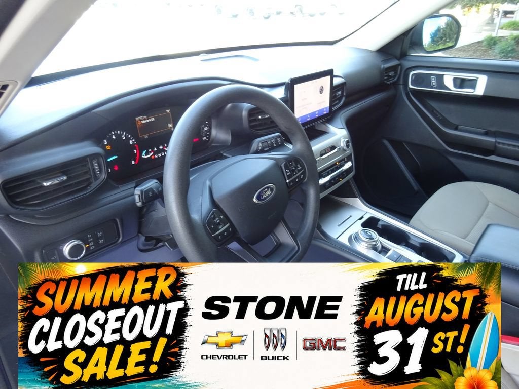 2021 Ford Explorer Base