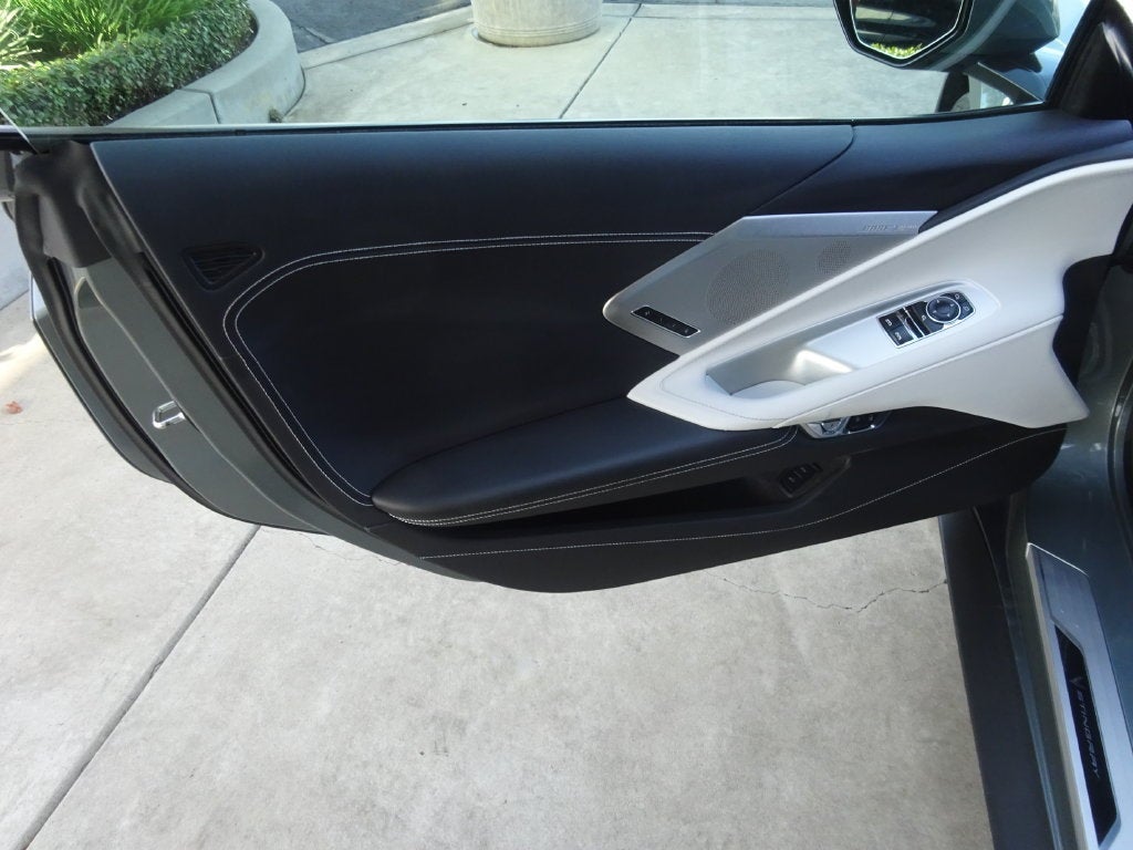 2022 Chevrolet Corvette Stingray 2LT
