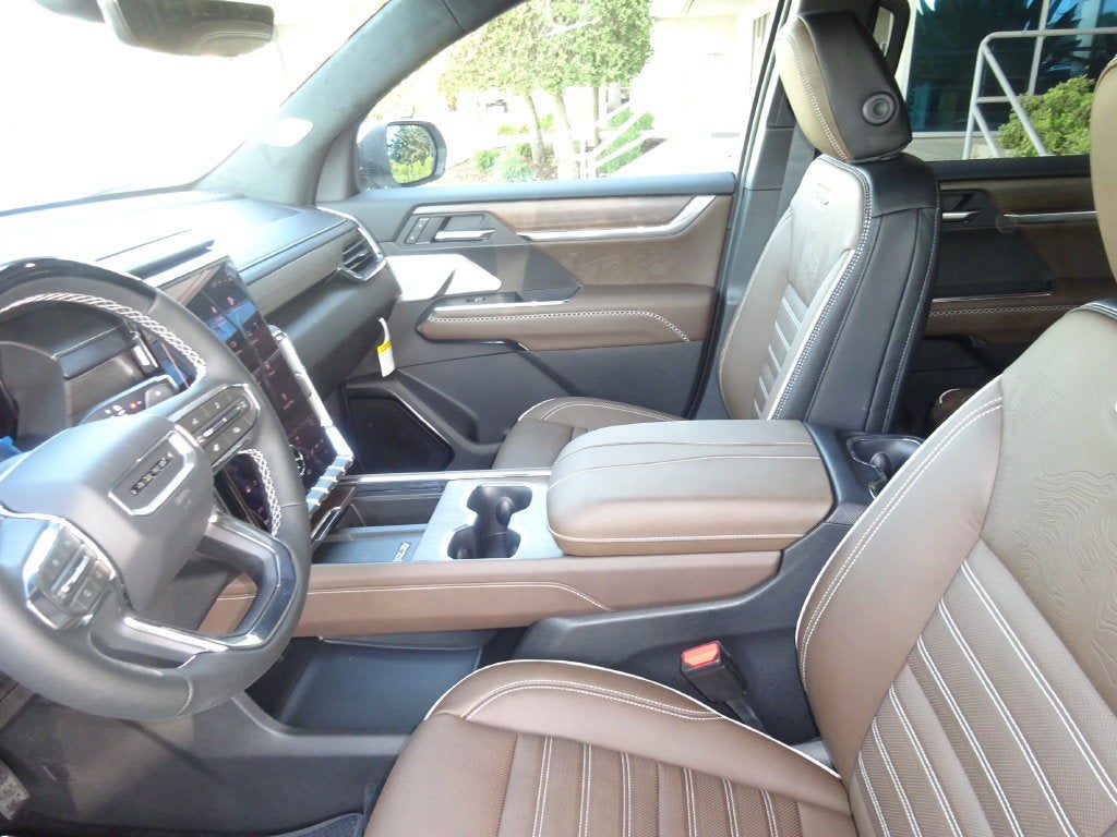 2027 GMC Acadia Denali Ultimate