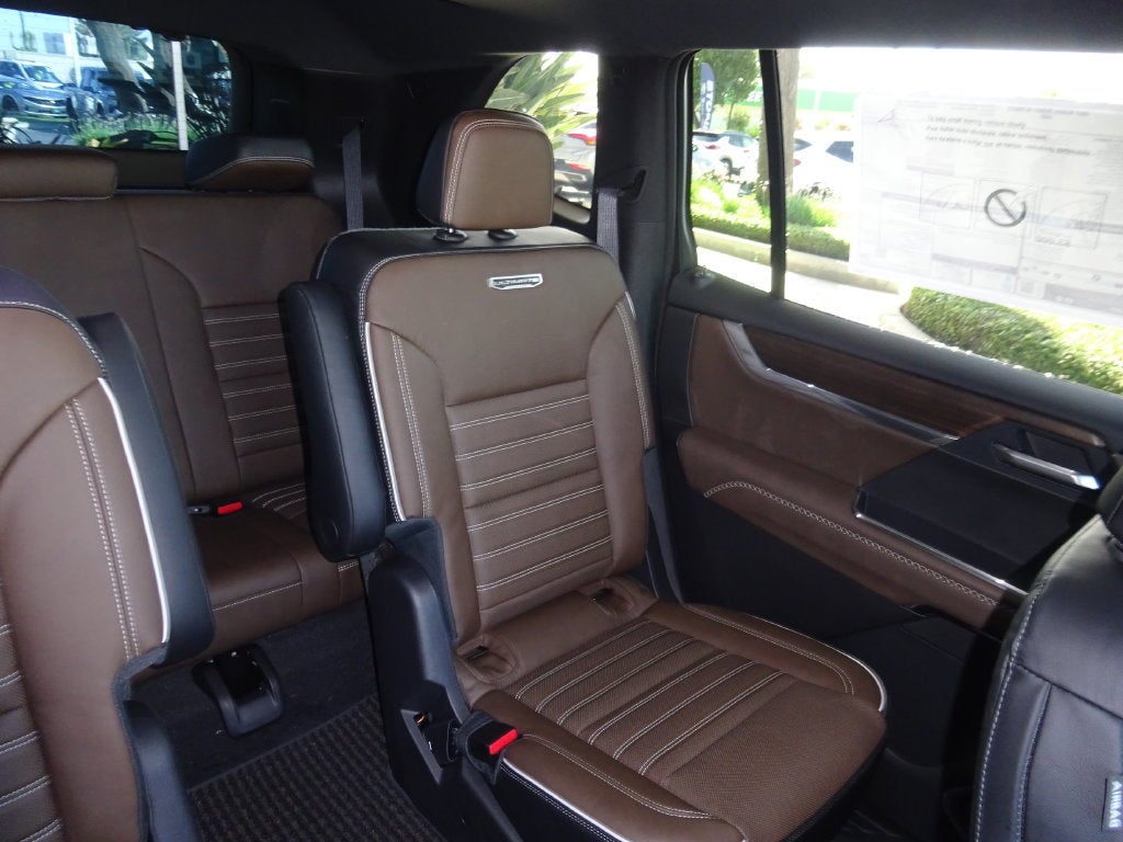 2027 GMC Acadia Denali Ultimate