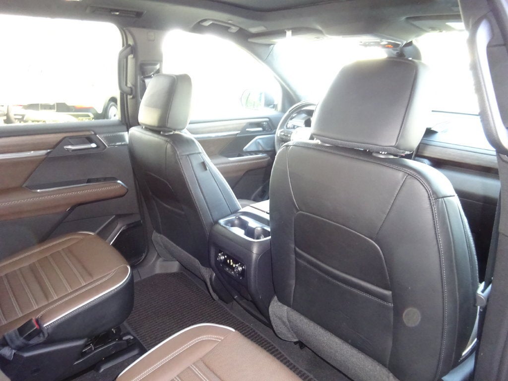 2027 GMC Acadia Denali Ultimate