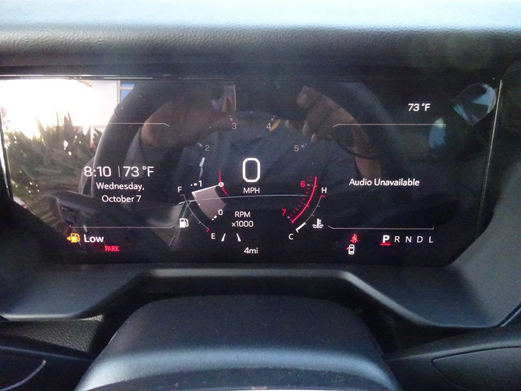 2027 GMC Acadia Elevation