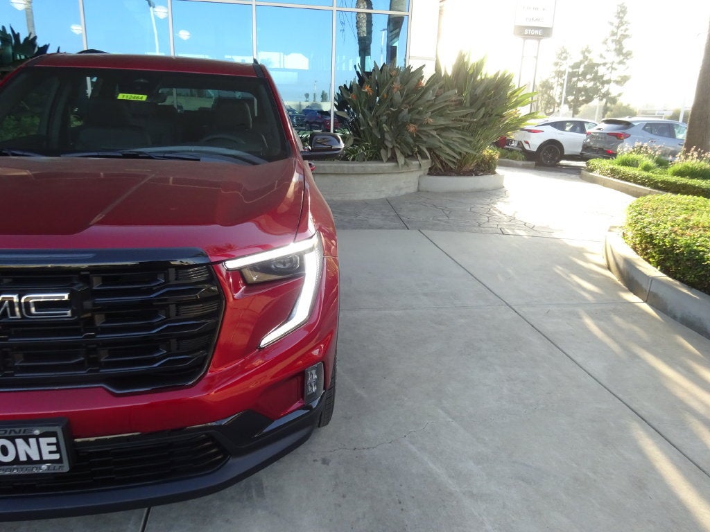 2027 GMC Acadia Elevation
