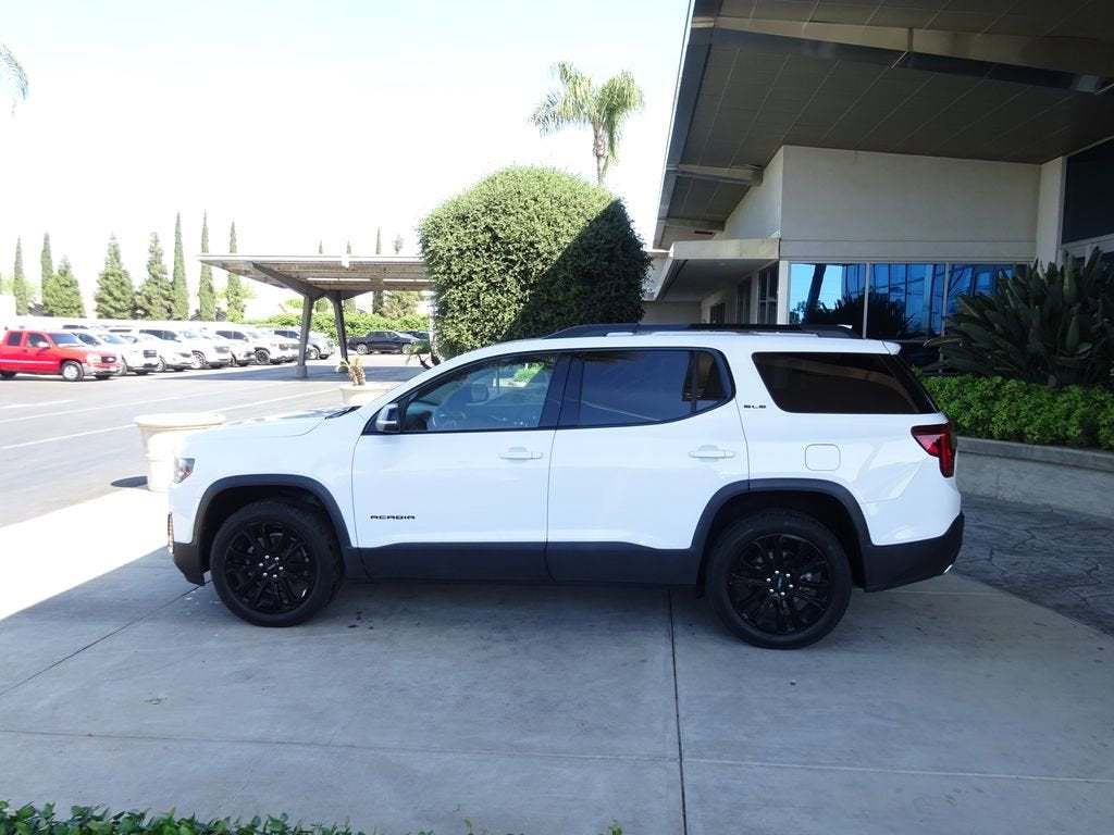 2023 GMC Acadia SLE