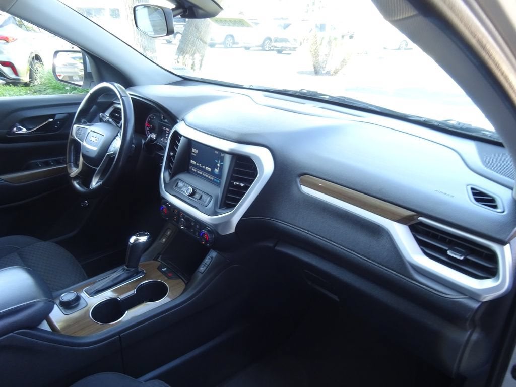 2019 GMC Acadia SLE