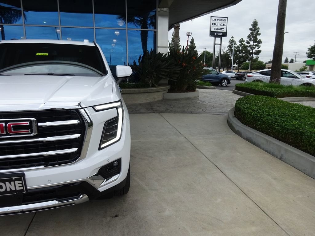 2026 GMC Yukon Elevation