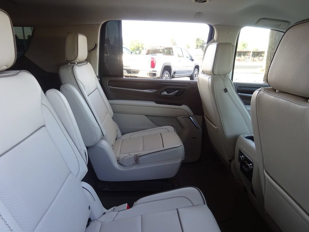 2022 GMC Yukon XL Denali