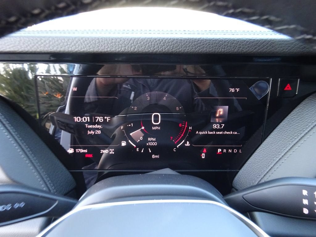 2026 GMC Yukon XL Denali - Photo 25