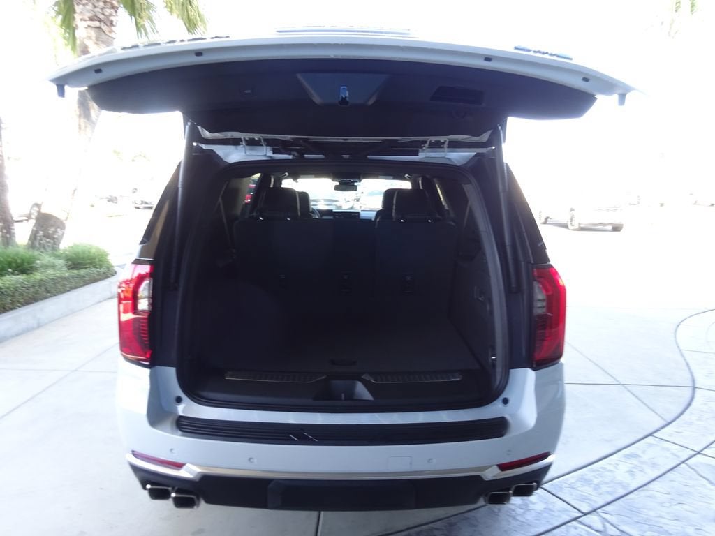 2026 GMC Yukon XL Denali - Photo 29