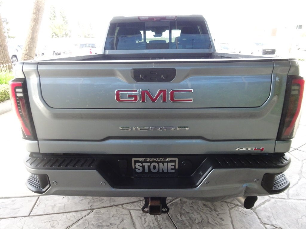 2024 GMC Sierra 2500 HD AT4