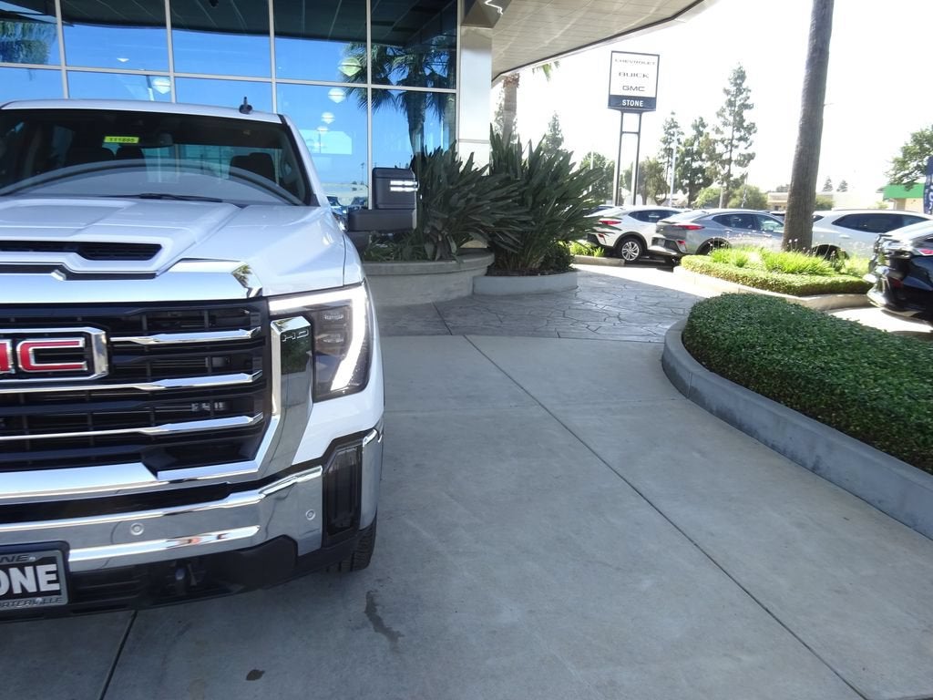 2026 GMC Sierra 2500 HD SLE