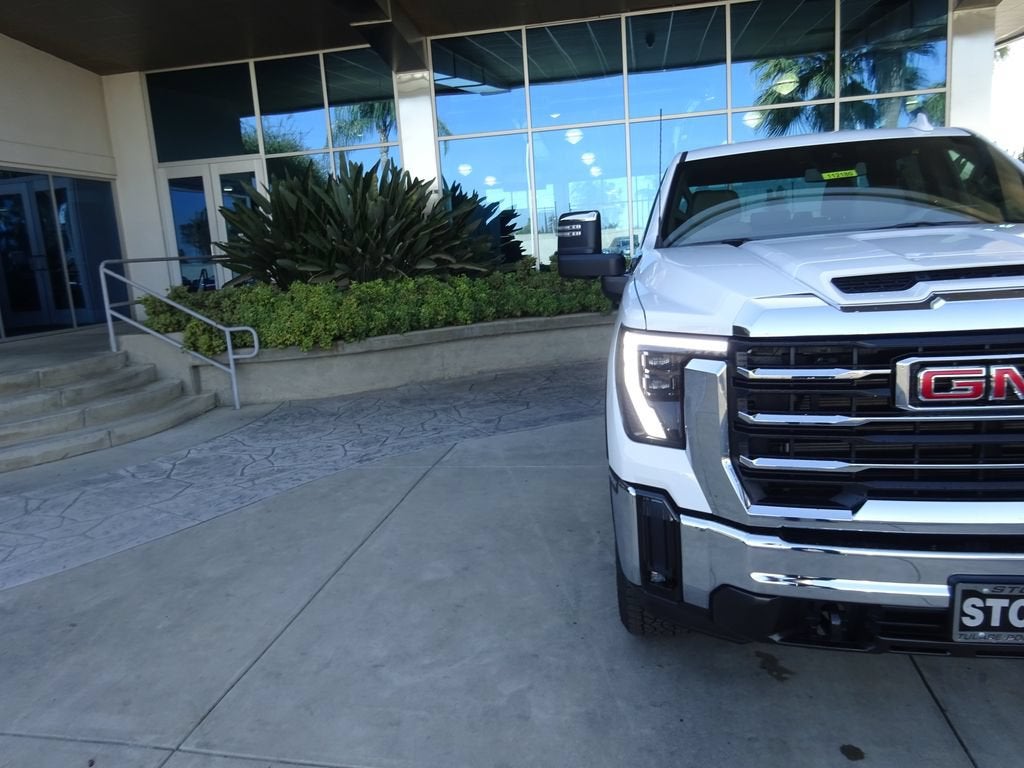 2026 GMC Sierra 2500 HD SLT
