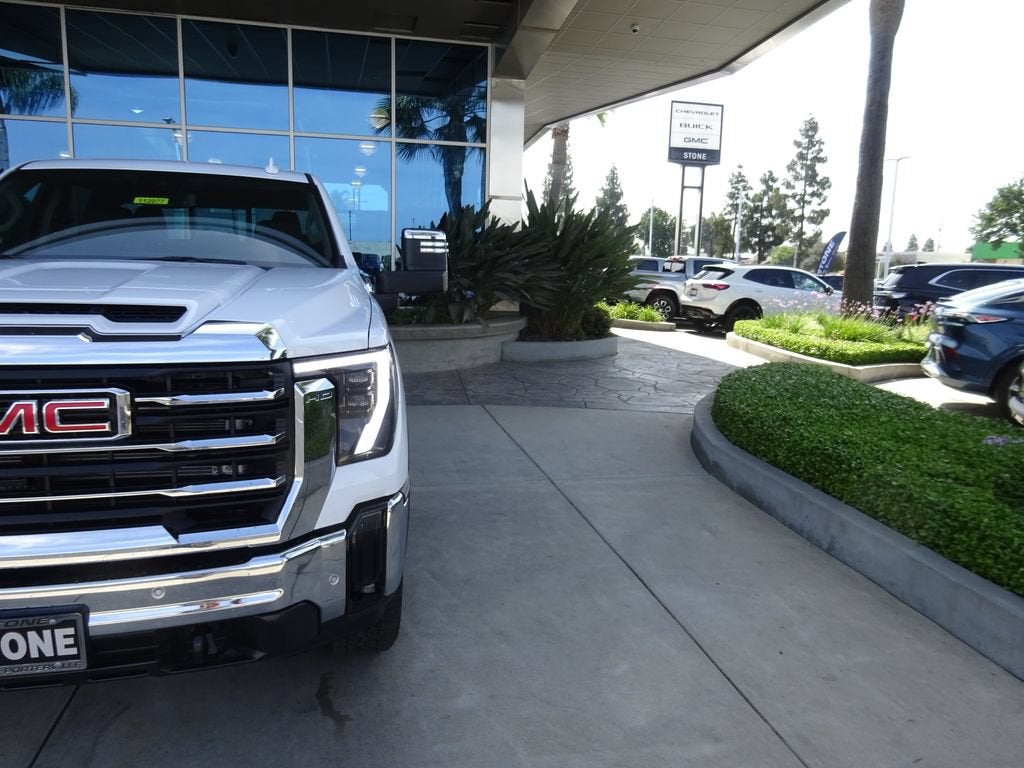 2026 GMC Sierra 2500 HD SLT