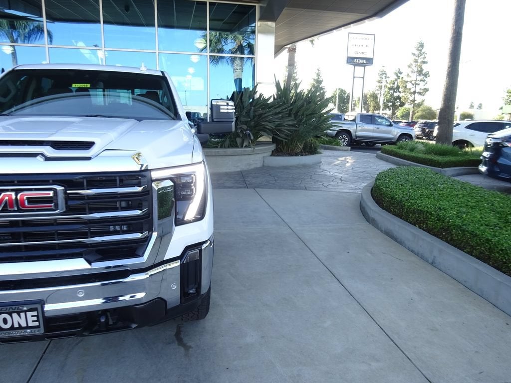 2026 GMC Sierra 2500 HD SLT