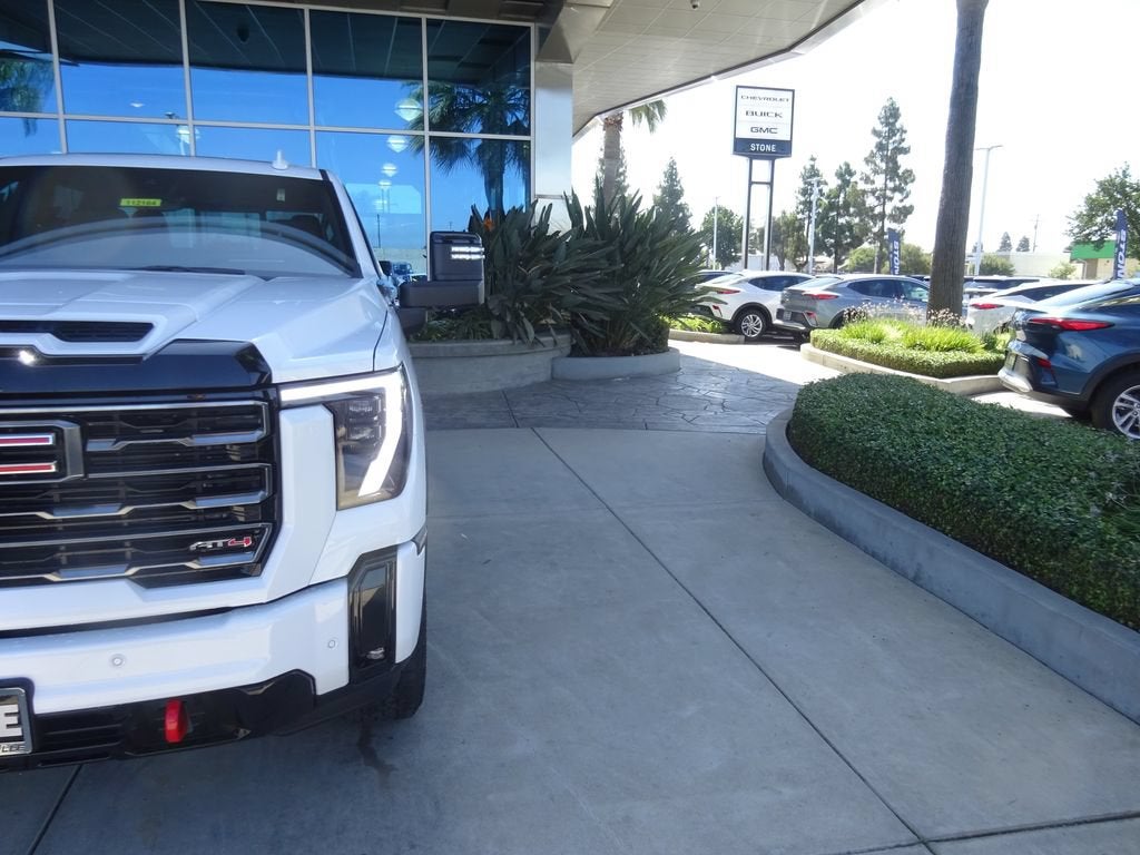 2026 GMC Sierra 2500 HD AT4
