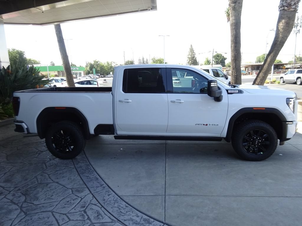2026 GMC Sierra 2500HD AT4 - Photo 10