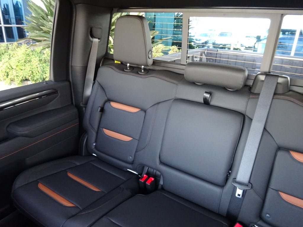 2026 GMC Sierra 2500HD AT4 - Photo 14