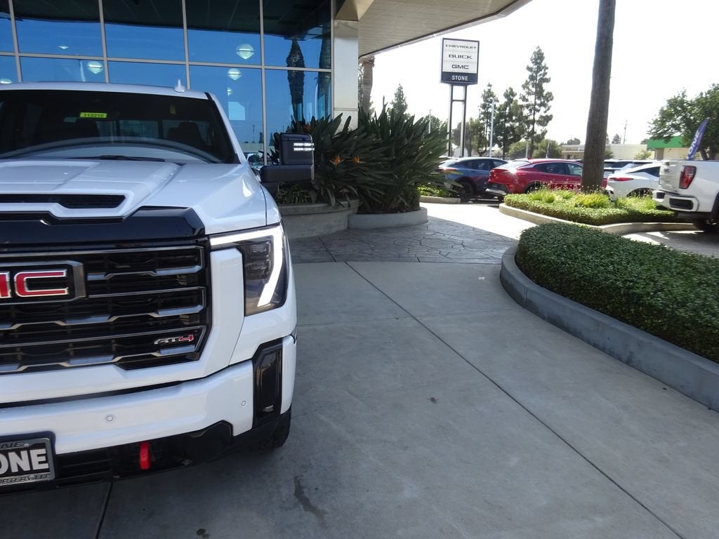 2026 GMC Sierra 2500 HD AT4