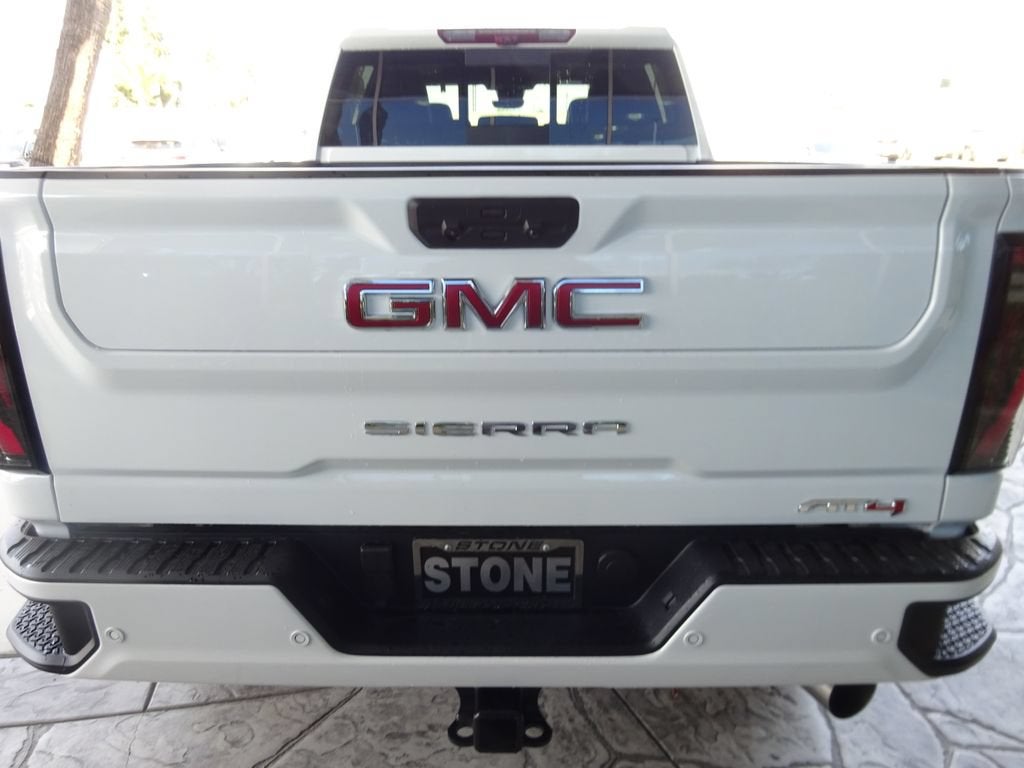 2026 GMC Sierra 2500HD AT4 - Photo 6