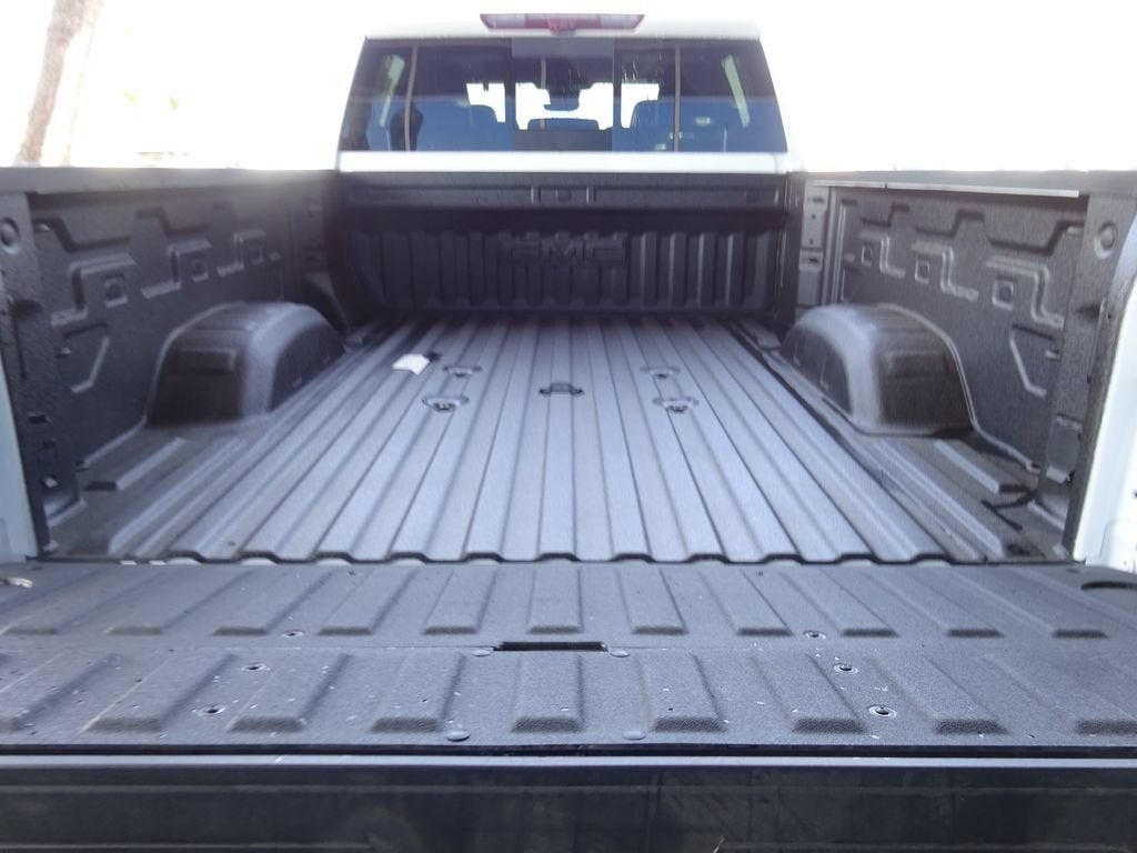 2026 GMC Sierra 2500HD AT4 - Photo 7