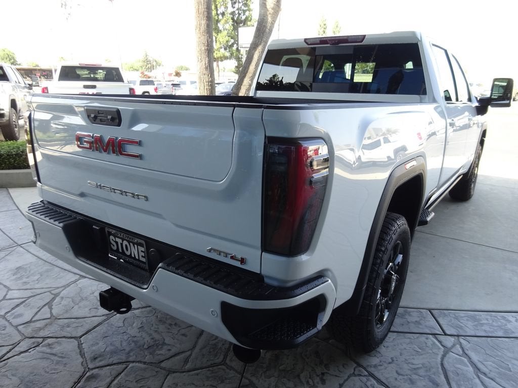 2026 GMC Sierra 2500HD AT4 - Photo 9