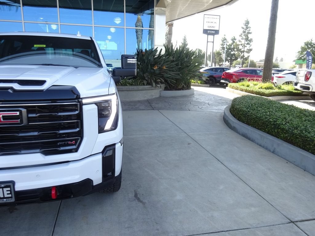 2026 GMC Sierra 2500 HD AT4