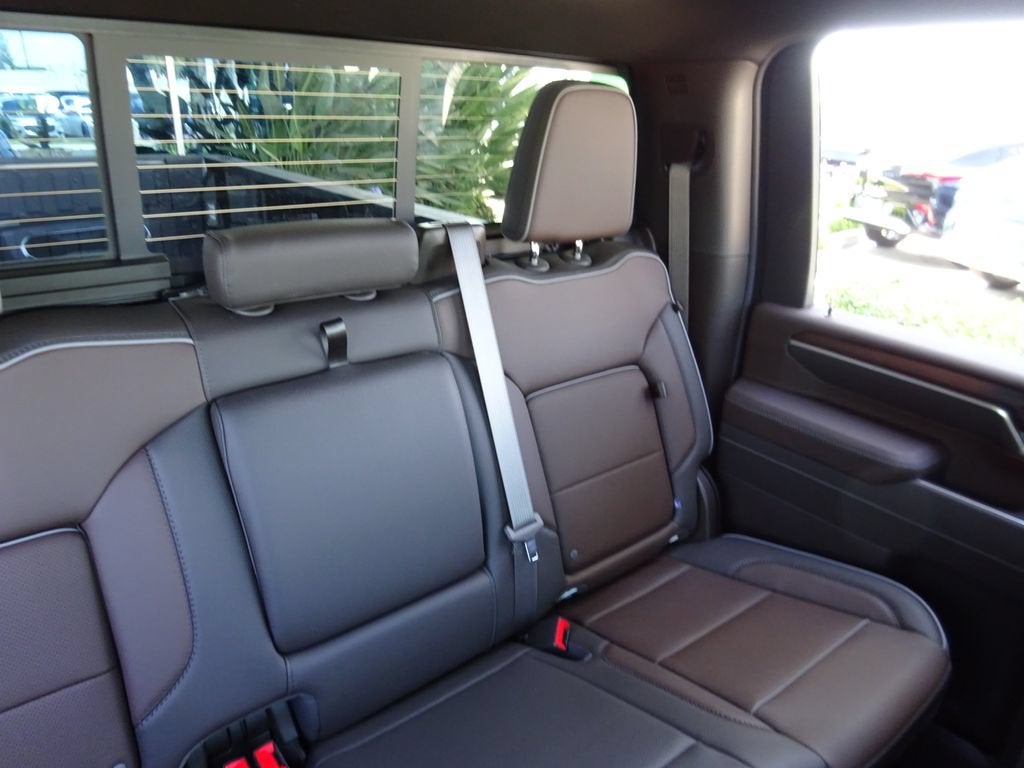 2026 GMC Sierra 3500 HD Denali DRW