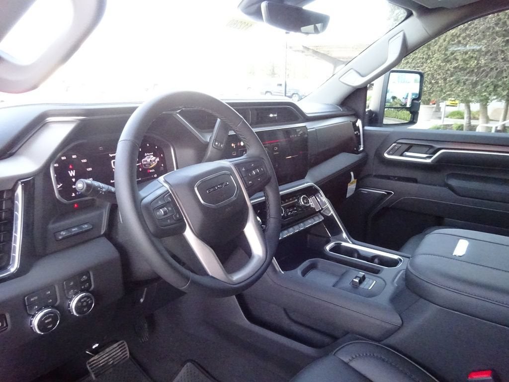 2026 GMC Sierra 3500HD Denali - Photo 13