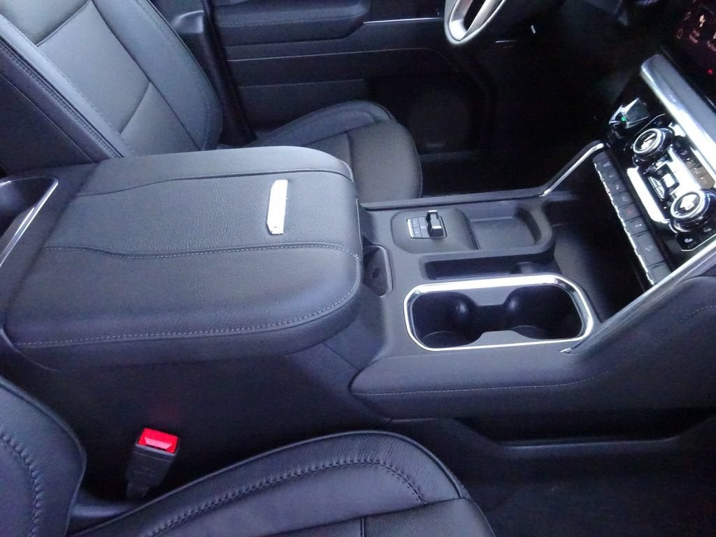 2026 GMC Sierra 3500HD Denali - Photo 19