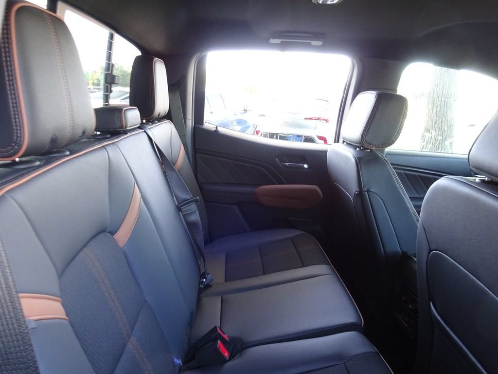 2026 GMC Canyon AT4 - Photo 22