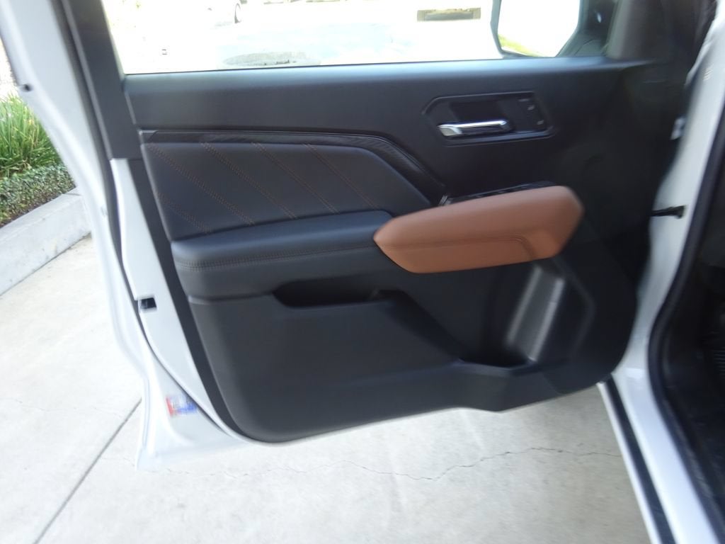 2026 GMC Canyon AT4 - Photo 24