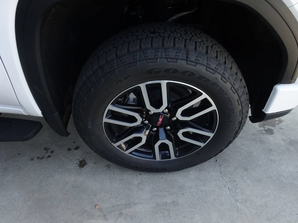 2026 GMC Sierra 1500 AT4 - Photo 12