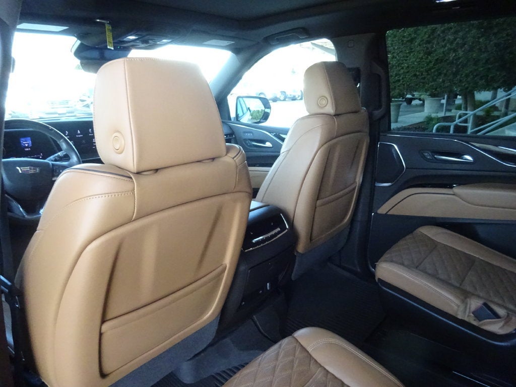 2023 Cadillac Escalade 4WD Sport