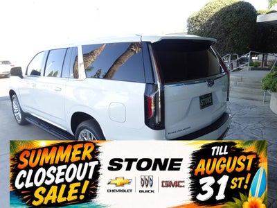 2022 Cadillac Escalade ESV Premium Luxury