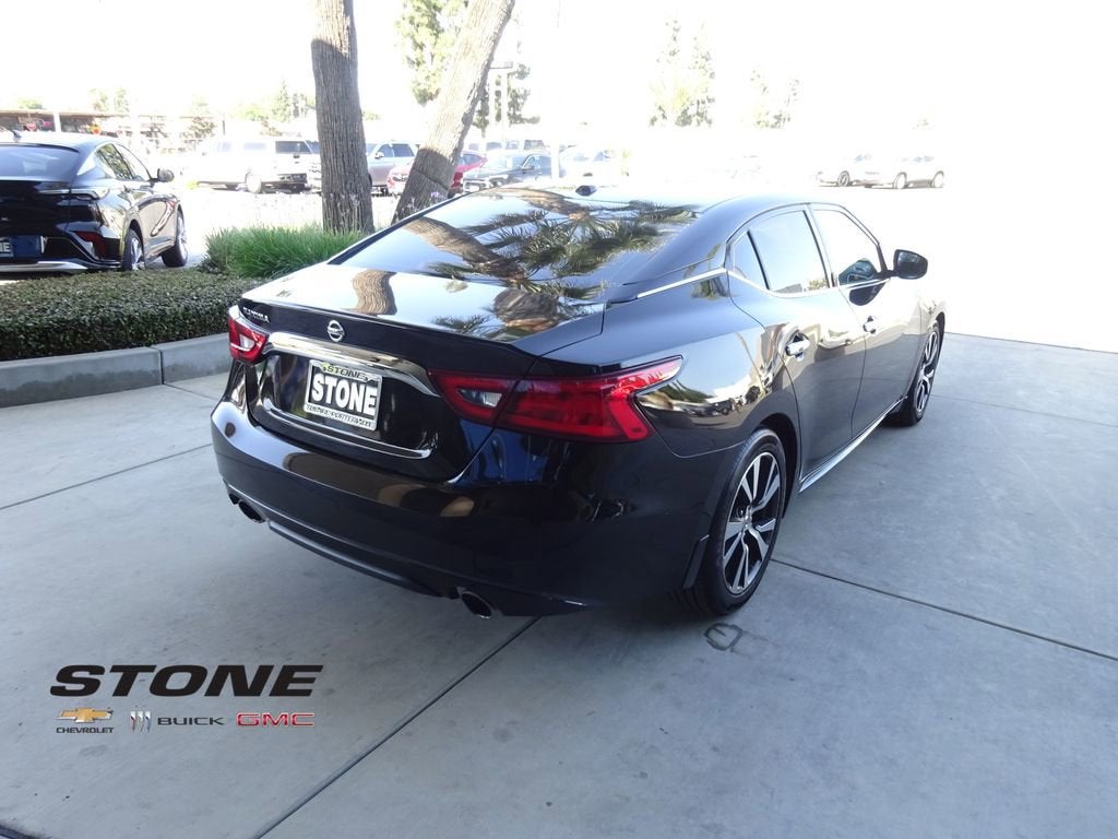 2017 Nissan Maxima S