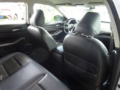 2021 Nissan Altima SR FWD