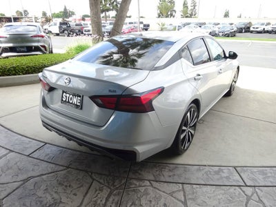 2021 Nissan Altima SR FWD