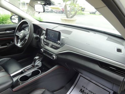 2023 Nissan Altima SR FWD