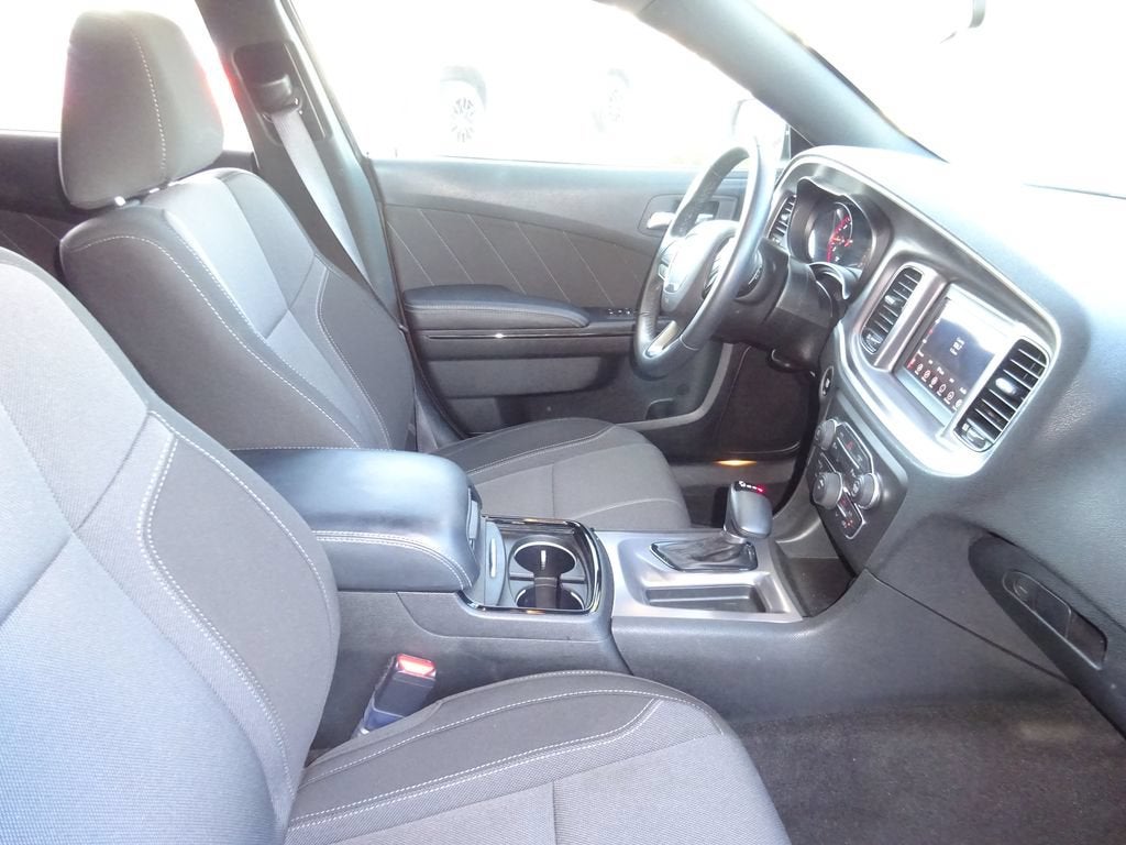 2021 Dodge Charger SXT RWD