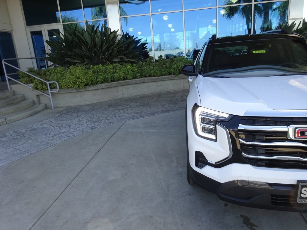 2027 GMC Terrain Elevation