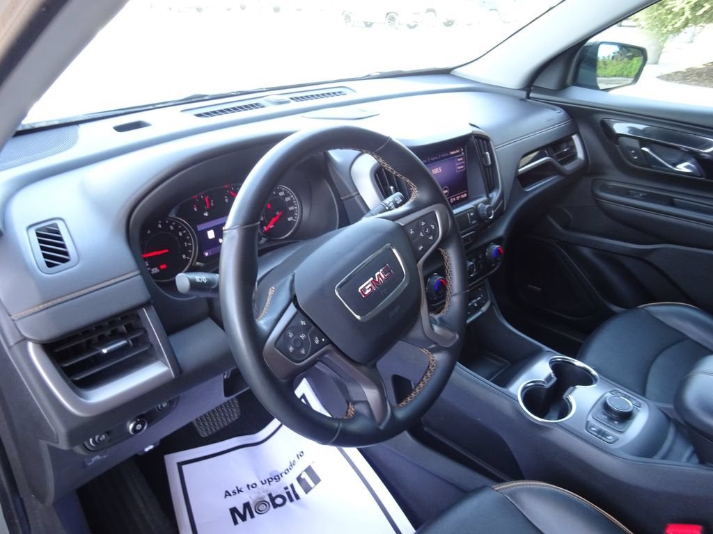 2023 GMC Terrain AT4