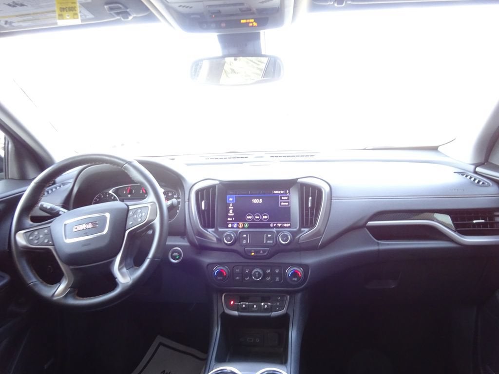 2023 GMC Terrain AT4
