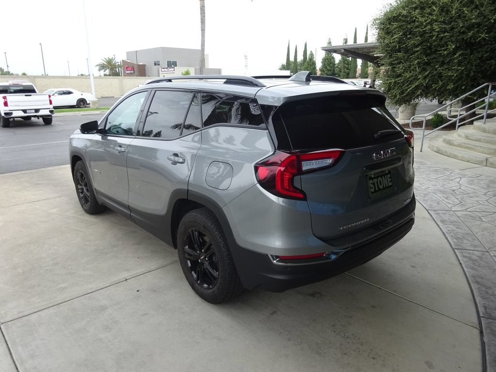 2023 GMC Terrain AT4