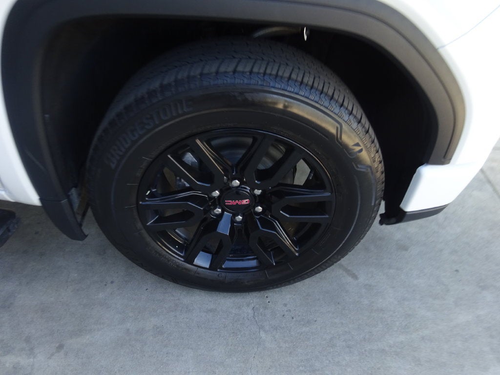 2024 GMC Sierra 1500 Elevation - Photo 13