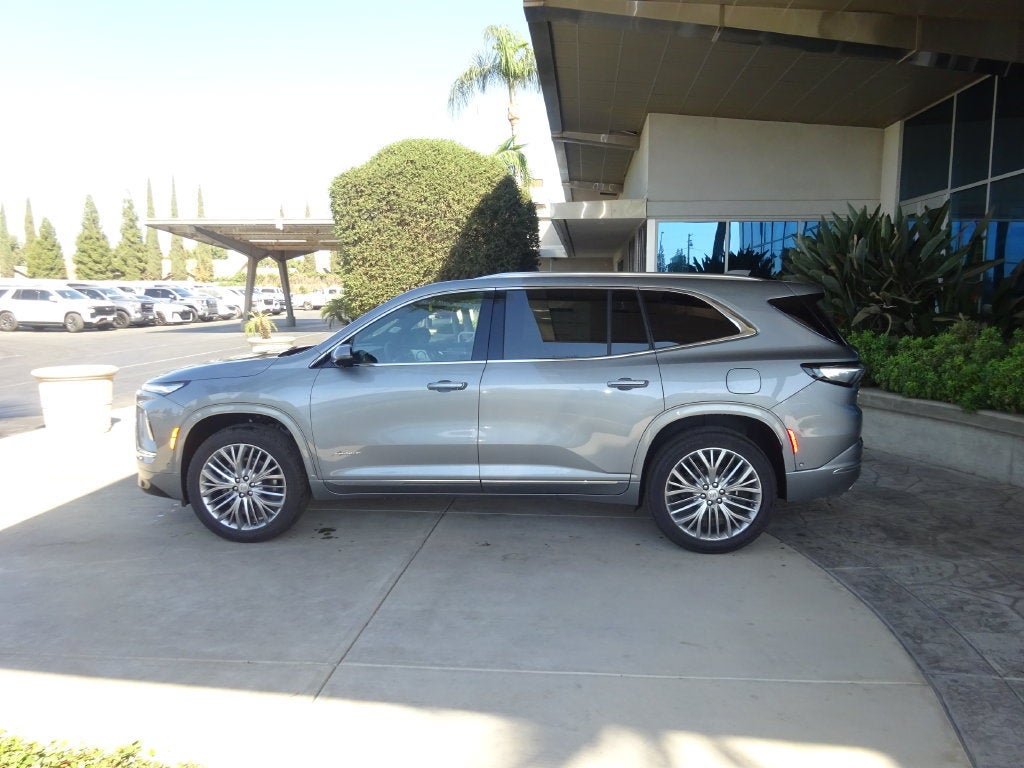 2027 Buick Enclave Avenir