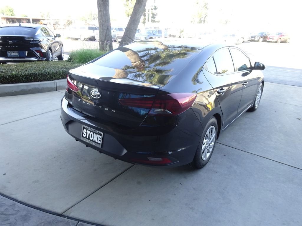 2019 Hyundai Elantra SE