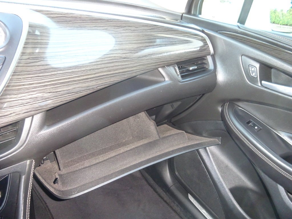 2017 Buick Envision Essence - Photo 27