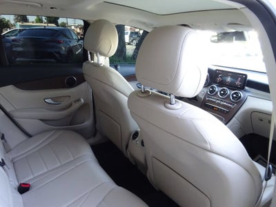 2022 Mercedes-Benz GLC 300 SUV